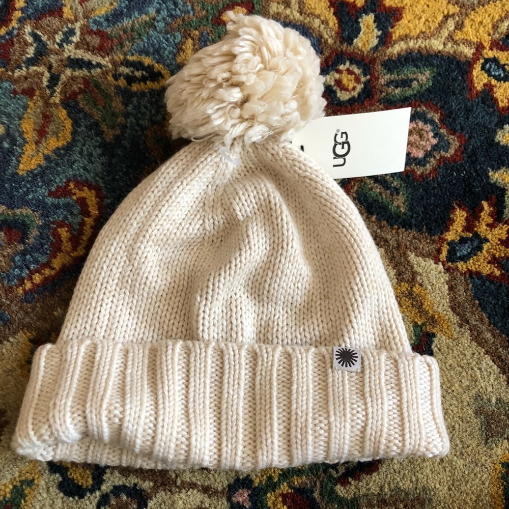 UGG Australia hat with pompom